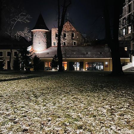 Apartament W Sercu Wroclawia, Garaz, 5Min Do Rynku Esterno foto